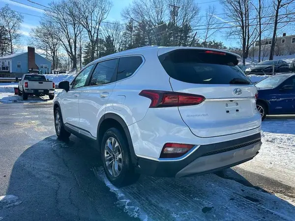 5NMS2CAD5KH096975 2019 HYUNDAI SANTA FE - Image 2
