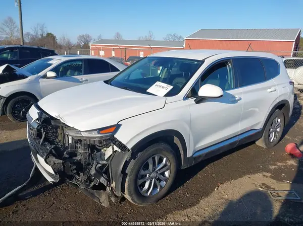 5NMS2CAD5KH107683 2019 HYUNDAI SANTA FE - Image 2