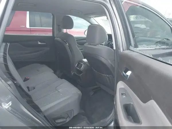 5NMS2CAD5KH126718 2019 HYUNDAI SANTA FE - Image 8