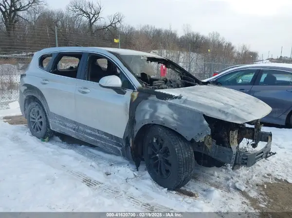 5NMS2CAD5KH135046 2019 HYUNDAI SANTA FE - Image 1