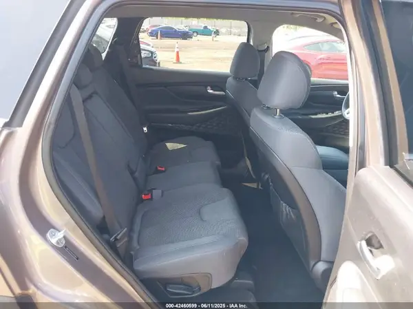 5NMS2CAD6KH029852 2019 HYUNDAI SANTA FE - Image 8