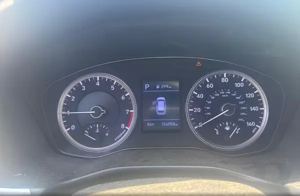 5NMS2CAD6KH116697 2019 HYUNDAI SANTA FE - Image 8