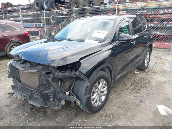 5NMS2CAD7KH011599 2019 HYUNDAI SANTA FE - Image 2