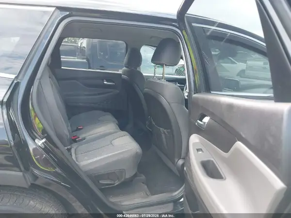 5NMS2CAD7KH011599 2019 HYUNDAI SANTA FE - Image 8