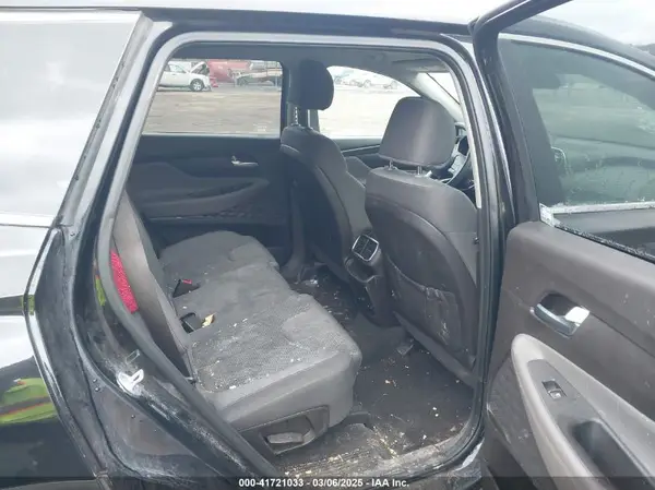 5NMS2CAD7KH070703 2019 HYUNDAI SANTA FE - Image 8