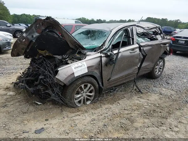 5NMS2CAD7KH099828 2019 HYUNDAI SANTA FE - Image 2