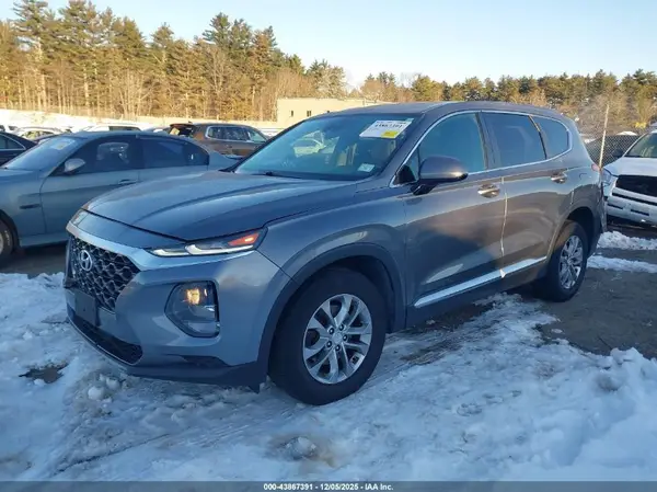 5NMS2CAD7KH105062 2019 HYUNDAI SANTA FE - Image 2