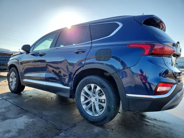 5NMS2CAD7KH120905 2019 HYUNDAI SANTA FE - Image 2
