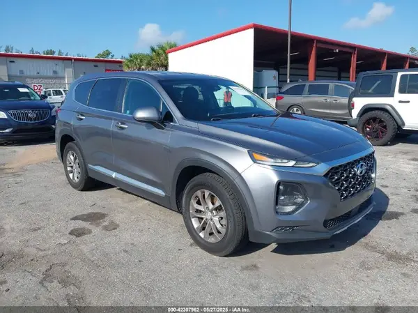 5NMS2CAD7LH156952 2020 HYUNDAI SANTA FE - Image 1
