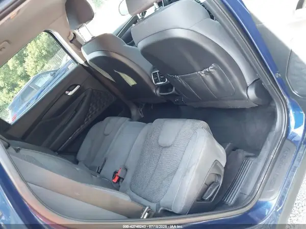 5NMS2CAD8KH014592 2019 HYUNDAI SANTA FE - Image 8
