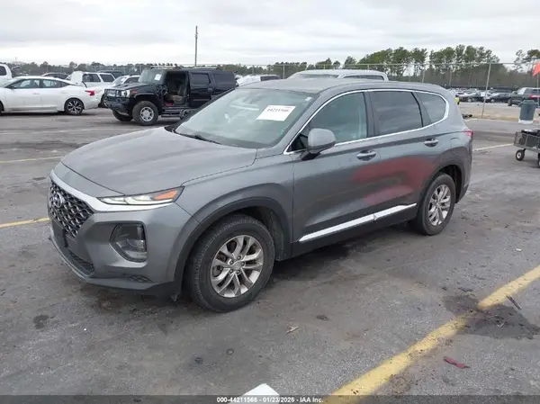 5NMS2CAD8KH018187 2019 HYUNDAI SANTA FE - Image 2