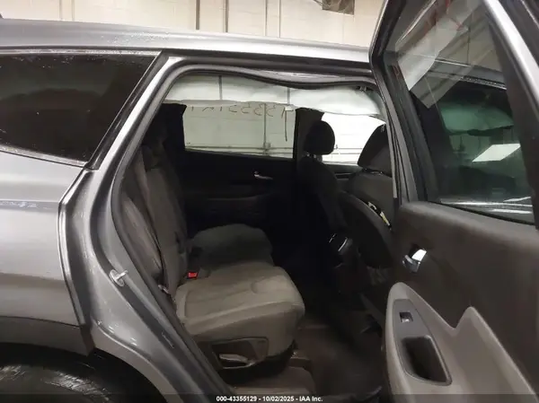 5NMS2CAD8KH024894 2019 HYUNDAI SANTA FE - Image 8