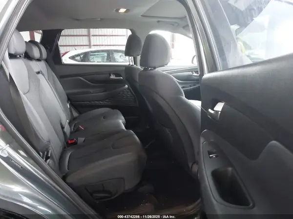 5NMS2CAD8KH080186 2019 HYUNDAI SANTA FE - Image 8