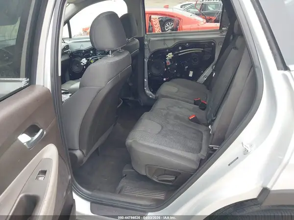5NMS2CAD8KH098347 2019 HYUNDAI SANTA FE - Image 8