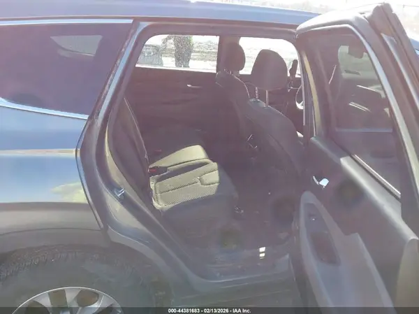 5NMS2CAD8KH107127 2019 HYUNDAI SANTA FE - Image 8