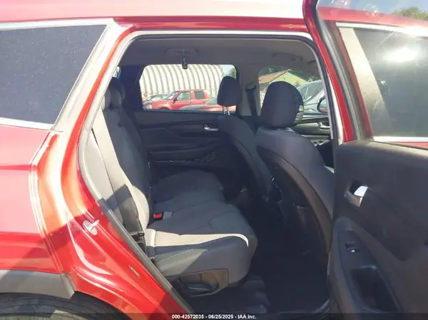 5NMS2CAD9KH018537 2019 HYUNDAI SANTA FE - Image 8
