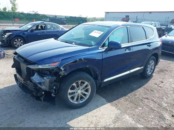 5NMS2CAD9KH076857 2019 HYUNDAI SANTA FE - Image 2