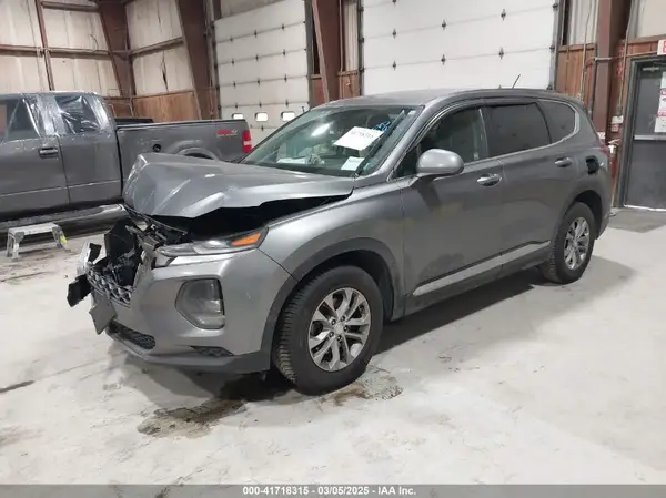 5NMS2CAD9KH116189 2019 HYUNDAI SANTA FE - Image 2