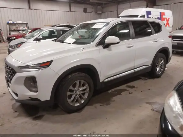 5NMS2CADXKH010172 2019 HYUNDAI SANTA FE - Image 2