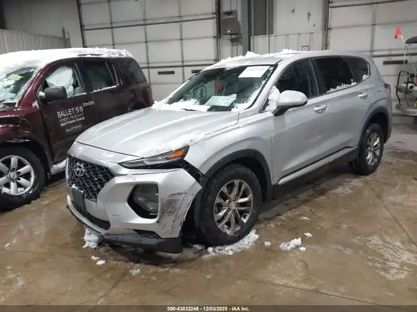 5NMS2CADXKH044399 2019 HYUNDAI SANTA FE - Image 2
