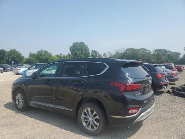 5NMS2CADXKH087463 2019 HYUNDAI SANTA FE - Image 2