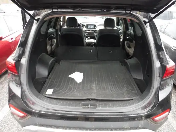 5NMS2CADXKH097782 2019 HYUNDAI SANTA FE - Image 2