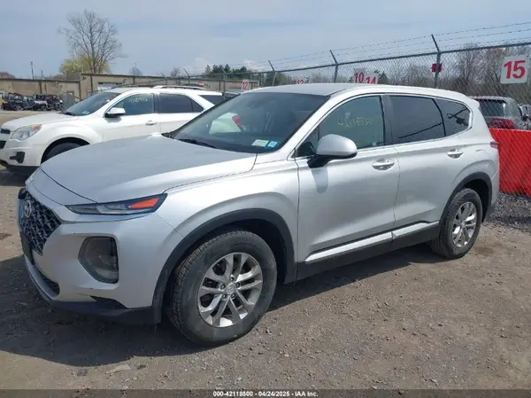 5NMS2CADXKH116590 2019 HYUNDAI SANTA FE - Image 2