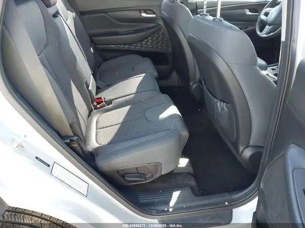 5NMS2CADXKH119778 2019 HYUNDAI SANTA FE - Image 8