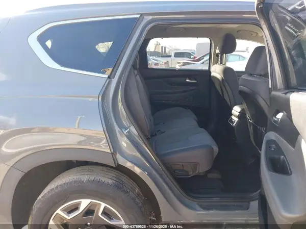 5NMS2DA17PH014117 2023 HYUNDAI SANTA FE - Image 8