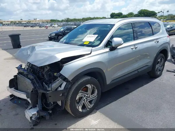 5NMS2DAJ3PH585832 2023 HYUNDAI SANTA FE - Image 2