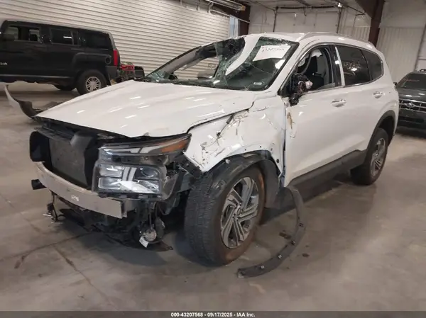 5NMS2DAJ3PH589038 2023 HYUNDAI SANTA FE - Image 2