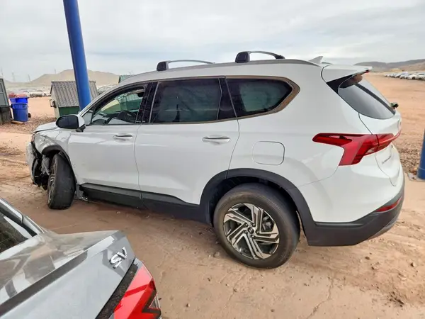 5NMS2DAJ8PH508180 2023 HYUNDAI SANTA FE - Image 2