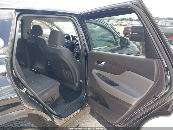 5NMS33AD0KH053030 2019 HYUNDAI SANTA FE - Image 8