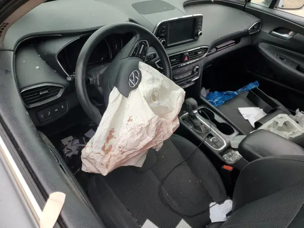 5NMS33AD0KH055473 2019 HYUNDAI SANTA FE - Image 8
