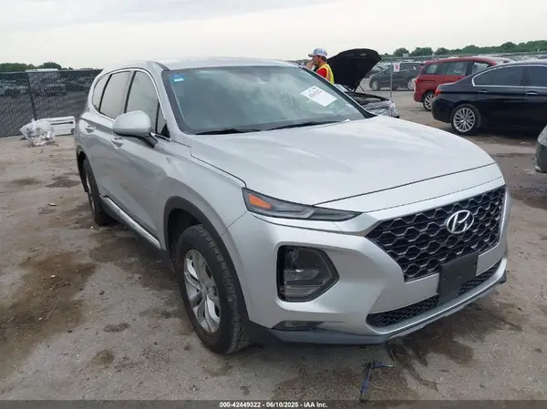 5NMS33AD0KH072810 2019 HYUNDAI SANTA FE - Image 1
