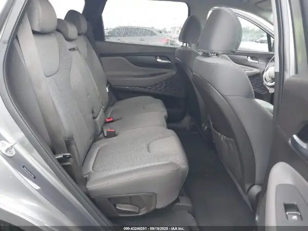 5NMS33AD0KH079644 2019 HYUNDAI SANTA FE - Image 8