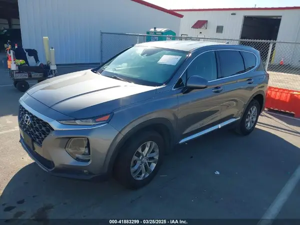 5NMS33AD0KH087825 2019 HYUNDAI SANTA FE - Image 2