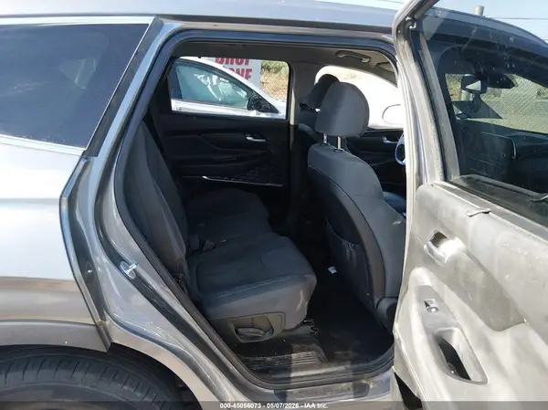 5NMS33AD0KH106518 2019 HYUNDAI SANTA FE - Image 8