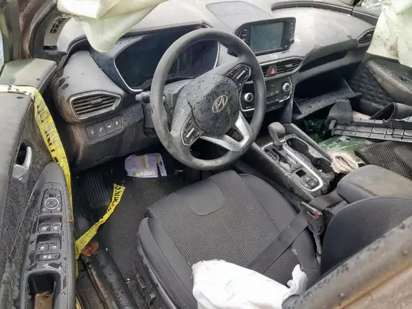5NMS33AD2KH022006 2019 HYUNDAI SANTA FE - Image 8
