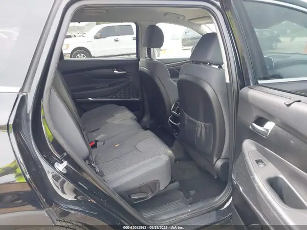 5NMS33AD2KH026489 2019 HYUNDAI SANTA FE - Image 8