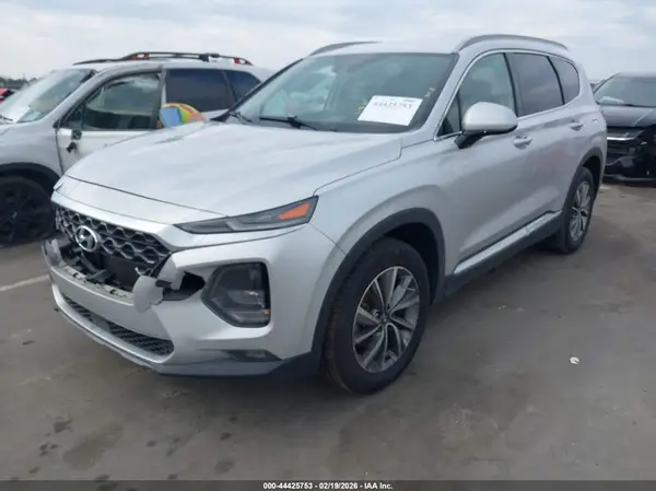 5NMS33AD2KH055801 2019 HYUNDAI SANTA FE - Image 2