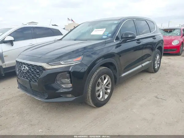 5NMS33AD2KH056821 2019 HYUNDAI SANTA FE - Image 2