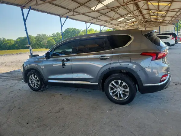 5NMS33AD2KH106102 2019 HYUNDAI SANTA FE - Image 2