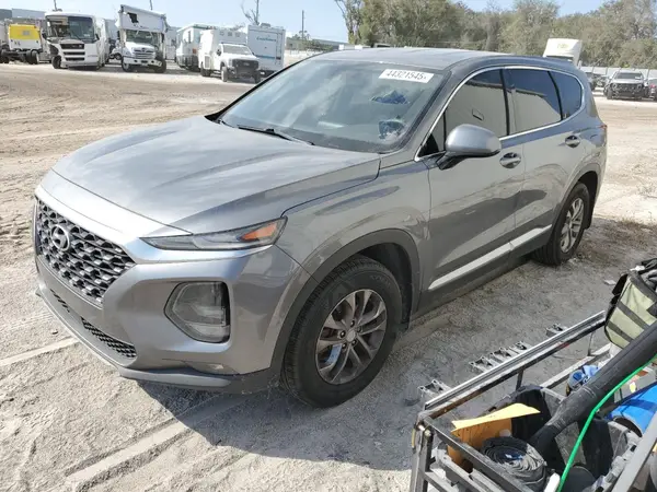 5NMS33AD2KH119108 2019 HYUNDAI SANTA FE - Image 1