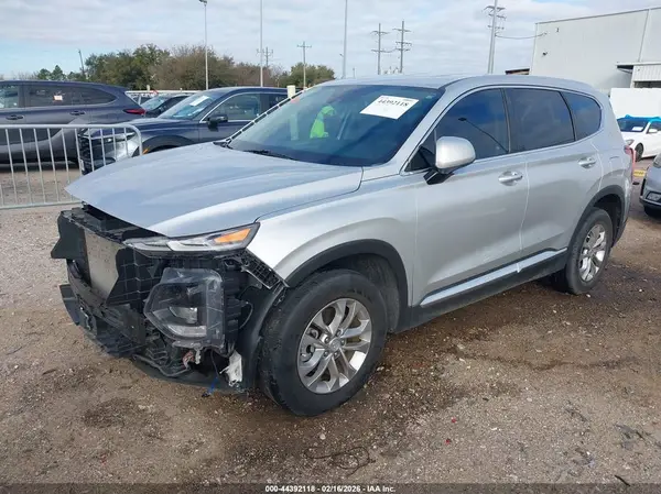 5NMS33AD3KH001519 2019 HYUNDAI SANTA FE - Image 2