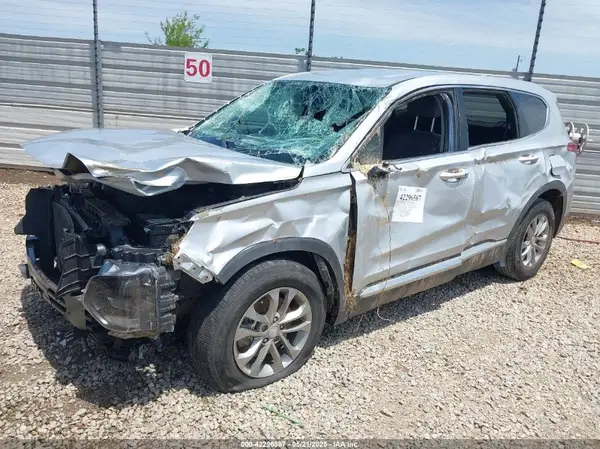 5NMS33AD3KH009376 2019 HYUNDAI SANTA FE - Image 2