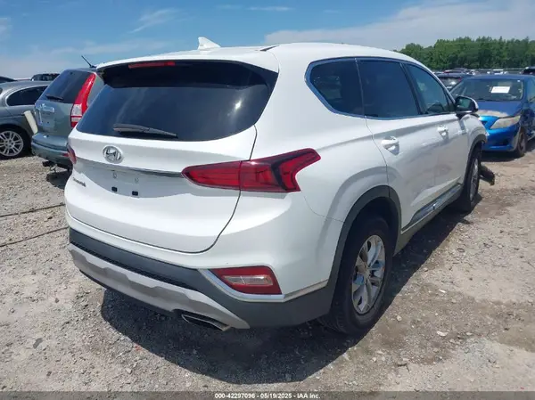 5NMS33AD3KH035346 2019 HYUNDAI SANTA FE - Image 2