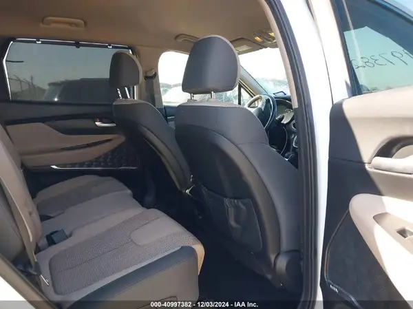 5NMS33AD3KH057038 2019 HYUNDAI SANTA FE - Image 8