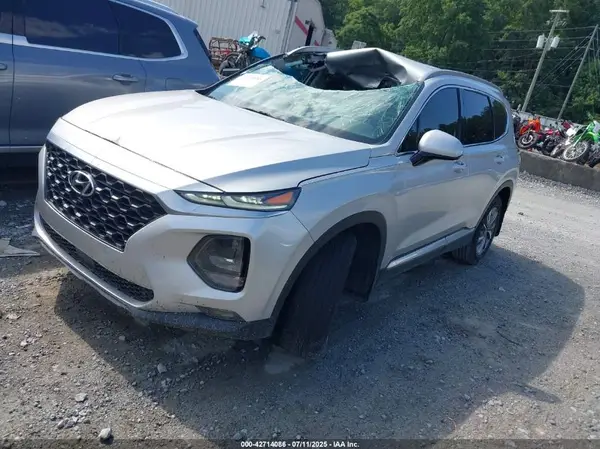 5NMS33AD3KH070422 2019 HYUNDAI SANTA FE - Image 2