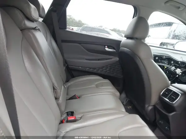5NMS33AD3KH111423 2019 HYUNDAI SANTA FE - Image 8
